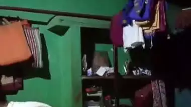 Bihari sex video of Bhabhi getting fucked for her gift