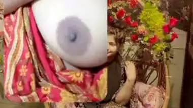 Video call nude show of sexy Indian girlfriend MMS