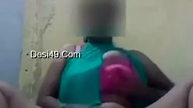 Today Exclusive- Horny Desi Girl Showing Her Boobs And Wet Pussy Part 1