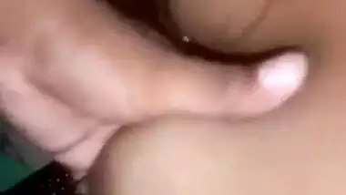 Desi big boobs aunty handjob-2