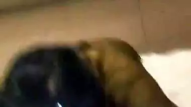 Deep blowjob MMS of a chubby girl from a hotel room