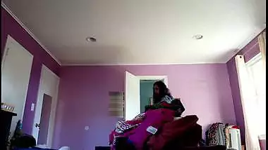 Spying on matured desi aunty dressing in bedroom