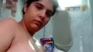 Desi with naked XXX body parts showers herself in front of the camera