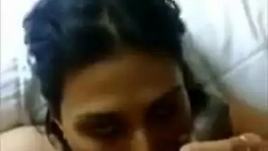 Mature sexy Desi girl oral sex with her boss in a hotel room