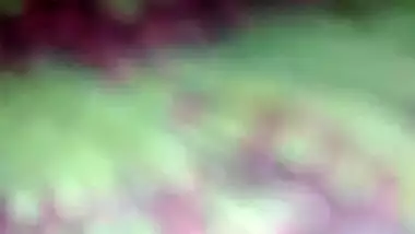 Guy bonks amateur Desi porn XXX model who is popular thanks to MMS clip