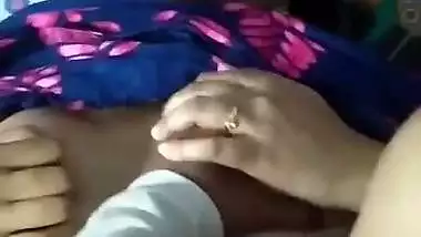 HD Bangla sex MMS of a girl moaning while fucking