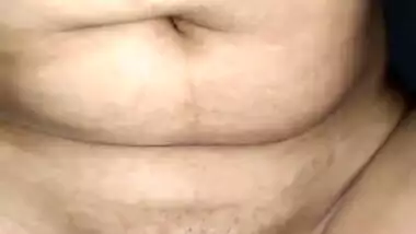 Raat Ko Indian Girl Ko Chod Ke Uske Muh Pe Maari Lund Ke Paani Ki Pichkari