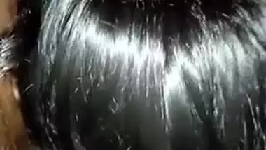 Sexy Desi Lankan girl gives a good XXX blowjob to her lover MMS