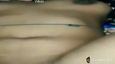 Desi chudai of a milf taking a big dick in her wet pussy